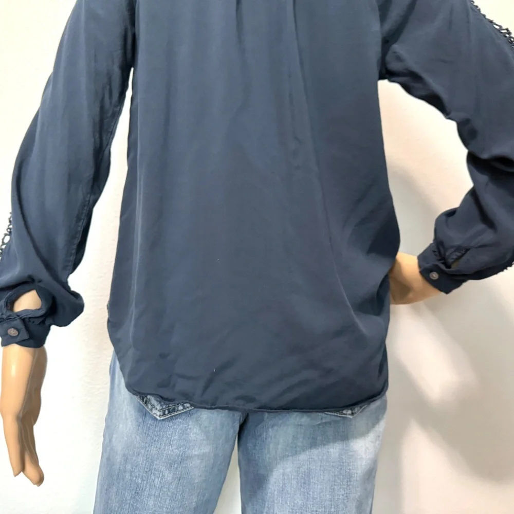 LOFT Women’s Top (Size XS) - Picture 8 of 10